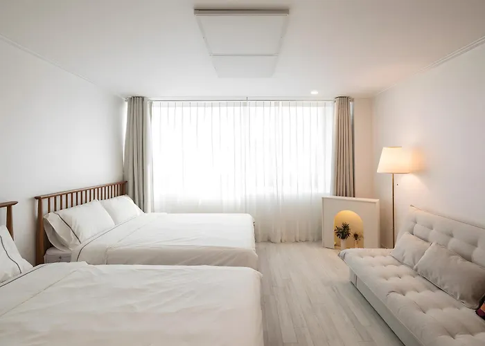 0 Min To Subway, Hongdae Main Street Apartamento Seul