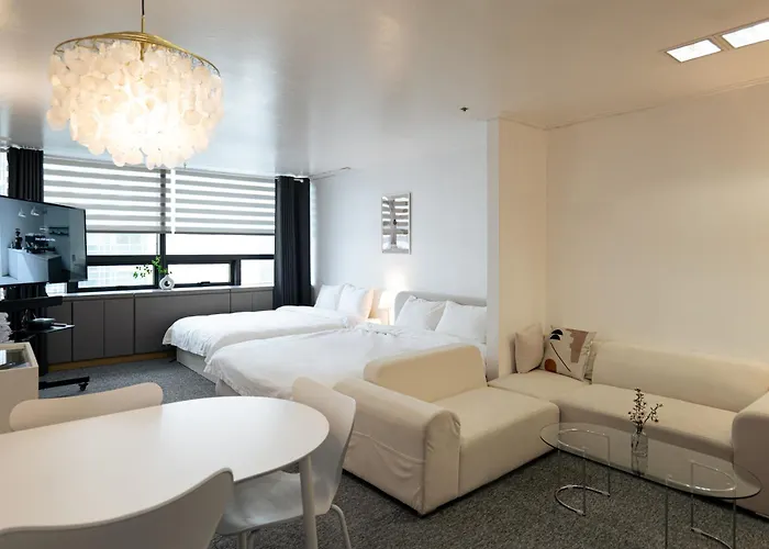 Apartamento 0 Min To Subway, Hongdae Main Street Seul