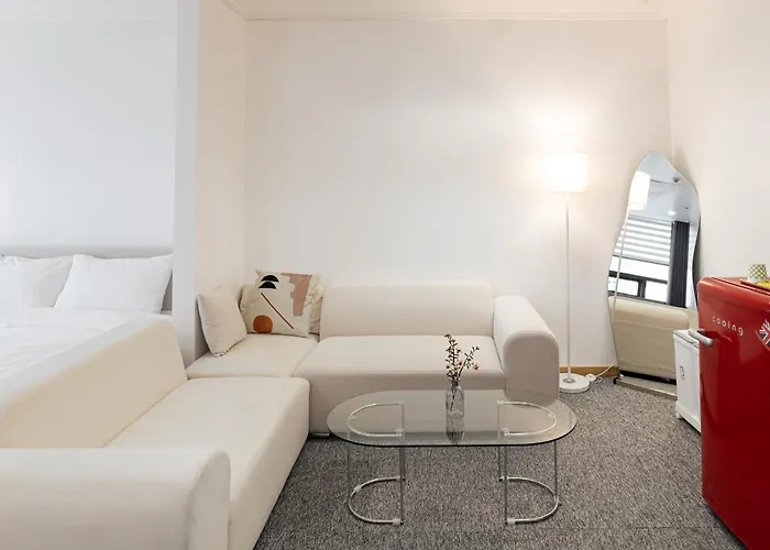 0 Min To Subway, Hongdae Main Street Apartamento