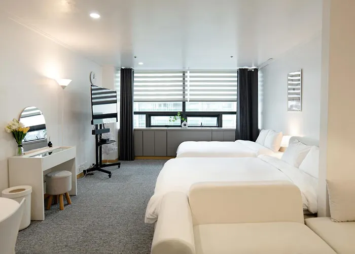 0 Min To Subway, Hongdae Main Street Apartamento Seul
