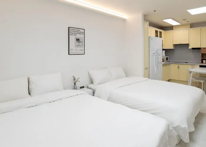 0 Min To Subway, Hongdae Main Street Apartamento Seul