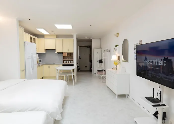 Apartamento 0 Min To Subway, Hongdae Main Street